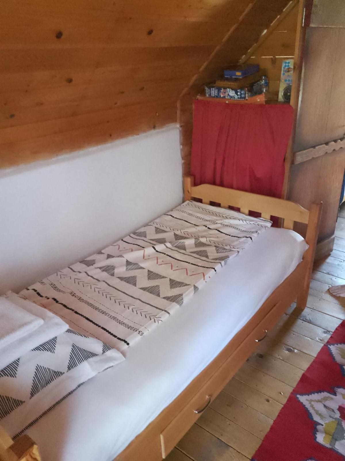 Apartmani Planinska Kuca, Jagodnja Krupanj エクステリア 写真